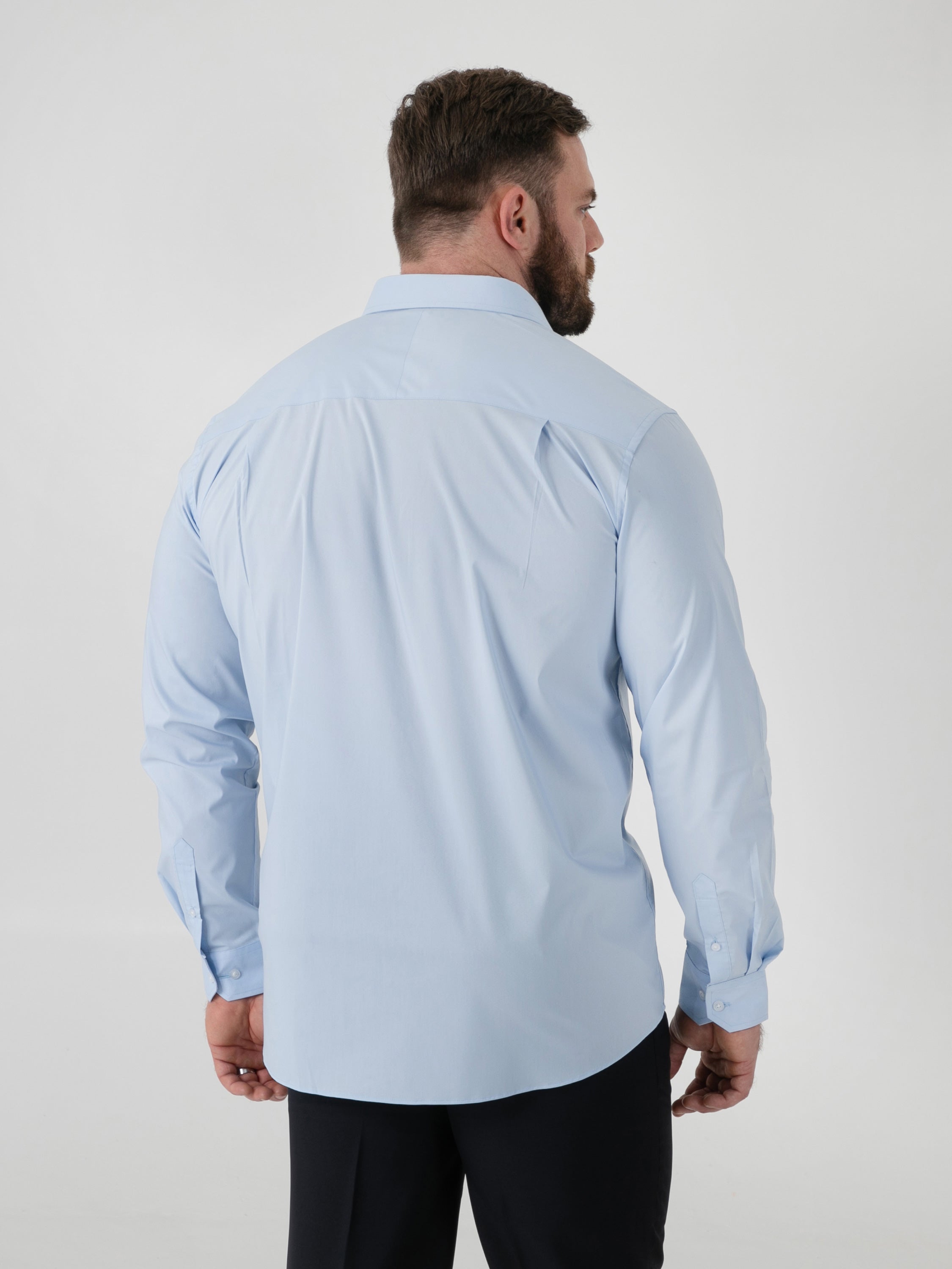 Long Sleeved Shirt in Stretch Fabric.